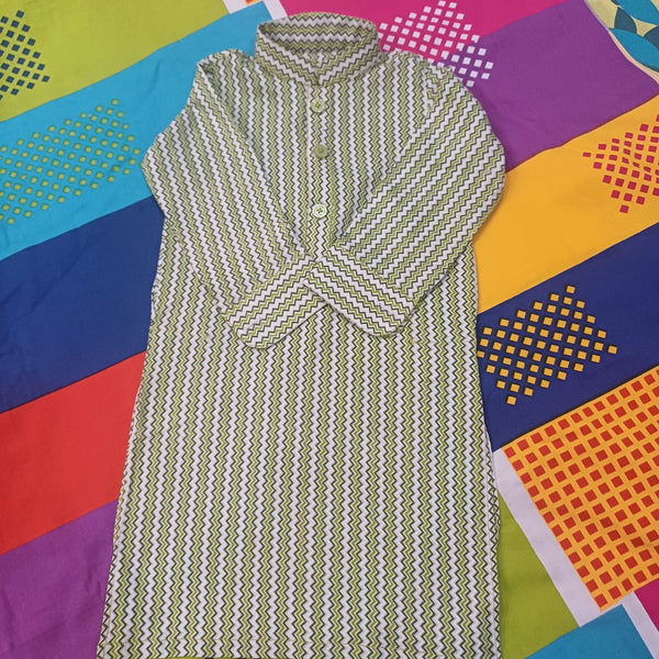 Green zigzag kurta Size 18