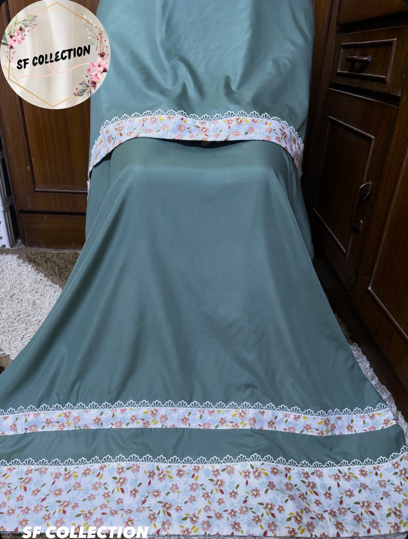 “Pale Green Floral Panel Rida”