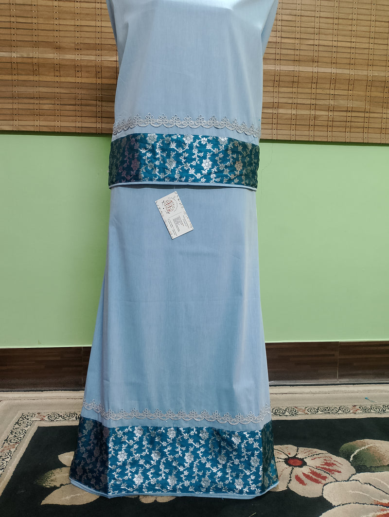 Denim blue color panelling