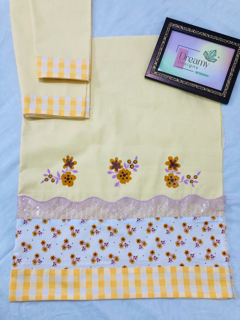 Yellow Jhabla Izar with hand painted floral bunches