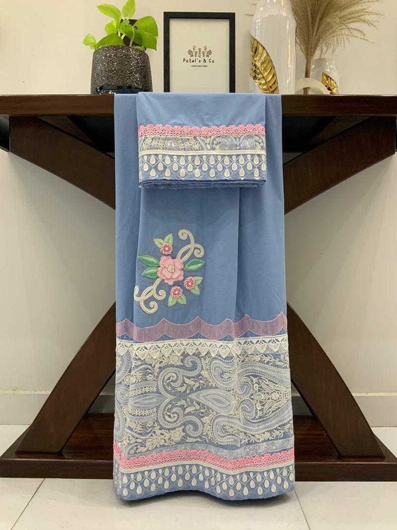 Blue pink floral bunch rida