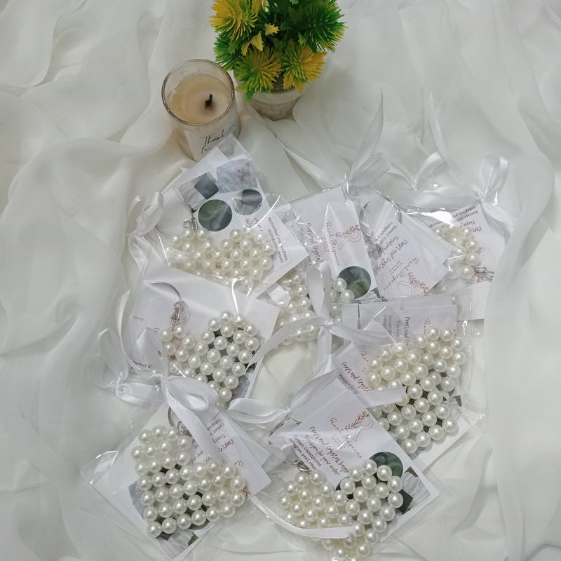 Beaded heart-shaped keychain