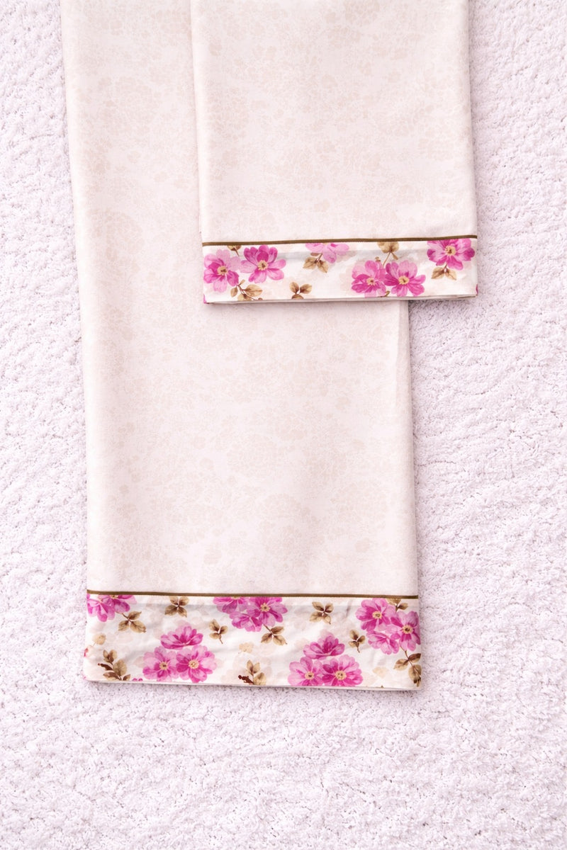 Light pastel peach