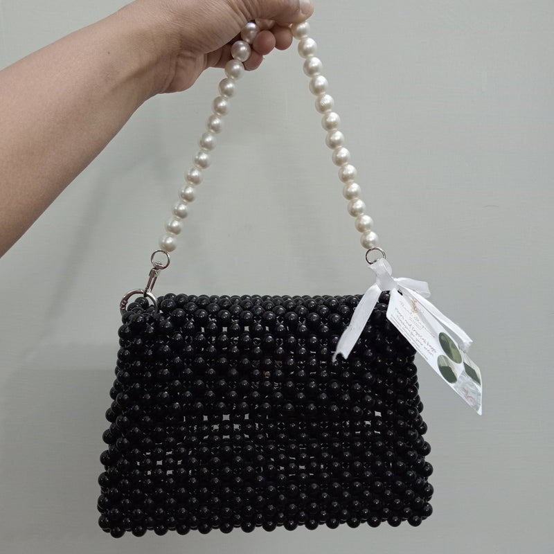 "Black Pearl Bag with White Handle"