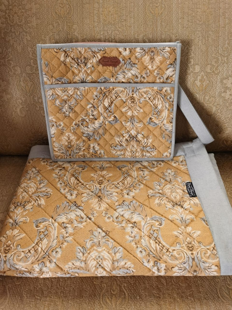 Men's Quilted masellah with a wristlet pouch