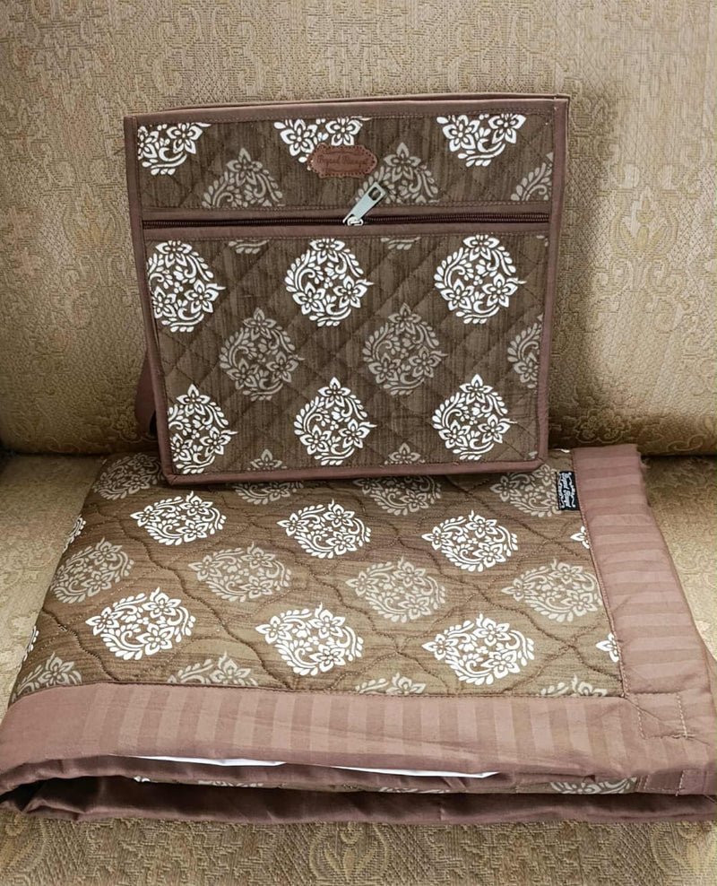 Men's Quilted masellah with a wristlet pouch