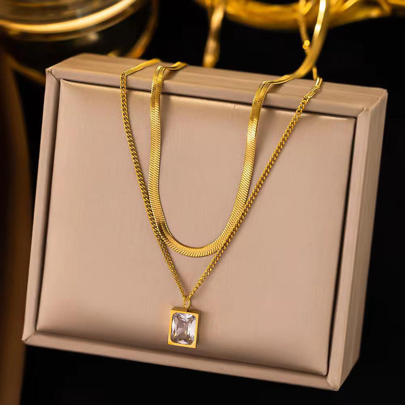 Double layer necklace