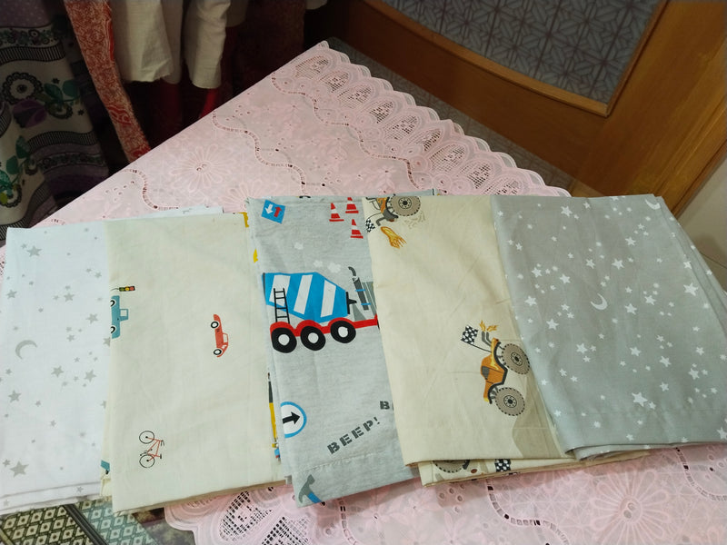 Toddler friendly Masallah in beige cars print