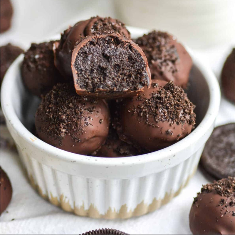 Classic Oreo Balls - Milk Chocolate - 14g each / 1 Dozen