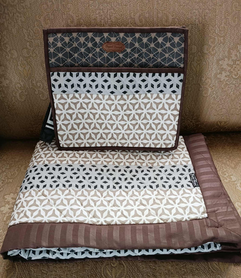 Men's Quilted masellah with a wristlet pouch