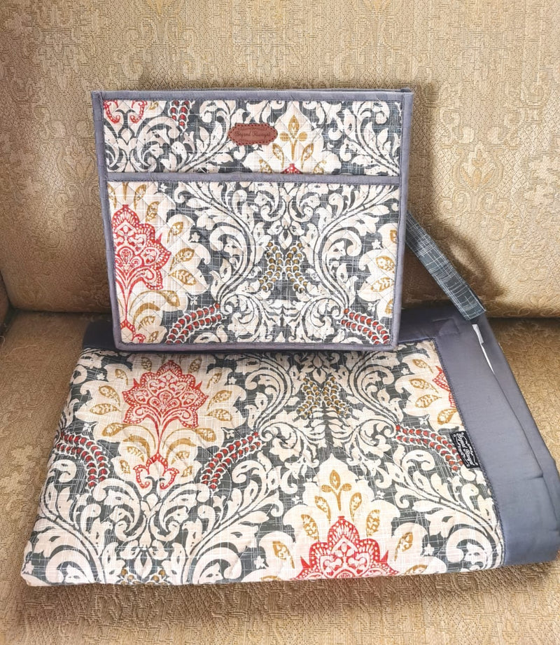 Men's Quilted masellah with a wristlet pouch