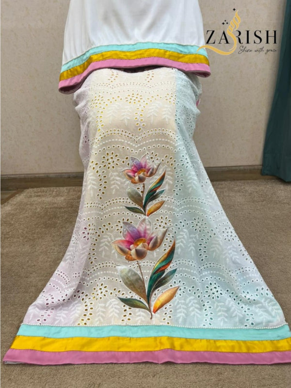 White Chicken with colorful base