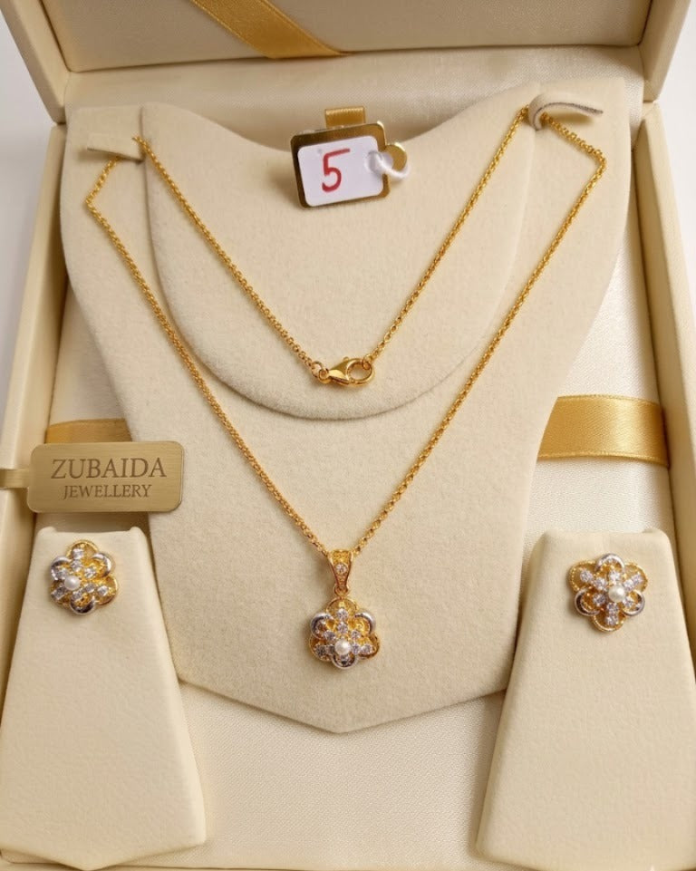 Chandi Gold Polish Namaz Wear Set (With/Without Chain)