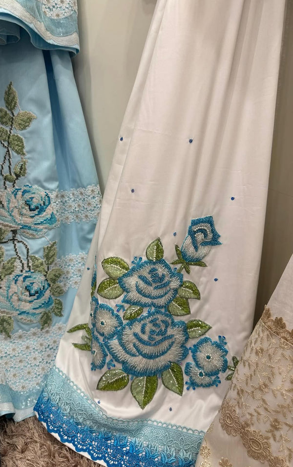 White and blue Handwork Rida