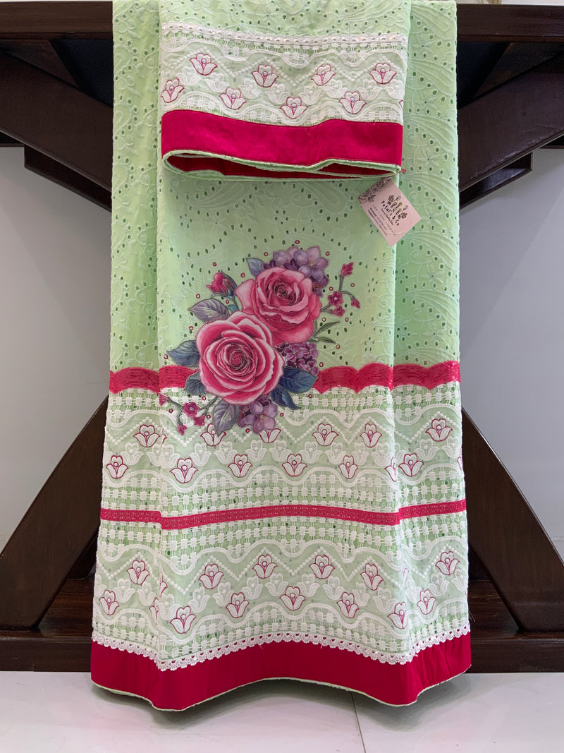 Green floral applique chicken rida