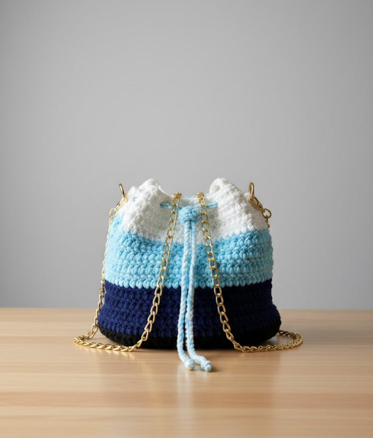 Ocean breeze bucket bag
