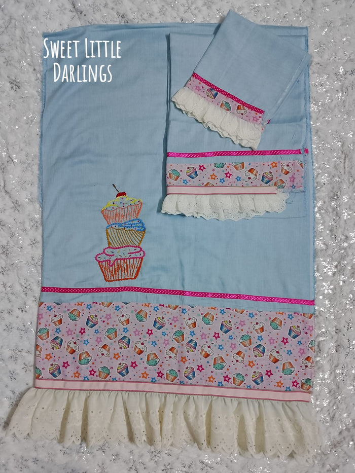 Cupcake stack (Size 33)