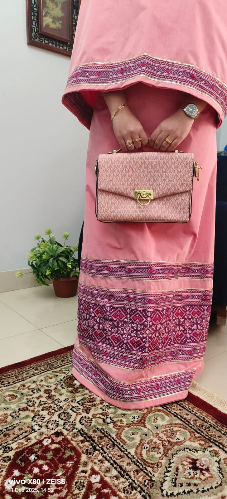 Dhanak Sitara