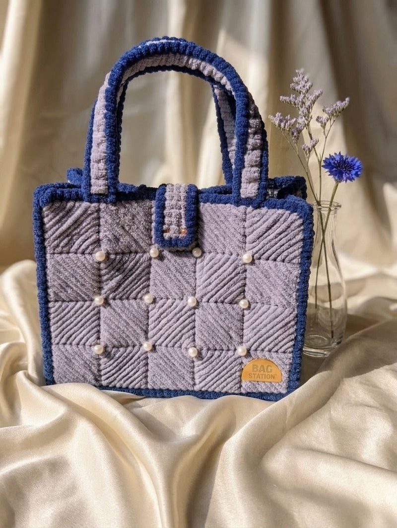 The Cloud-Nine Tote ☁️. (hand-stitched , crafting time 14-21 days)